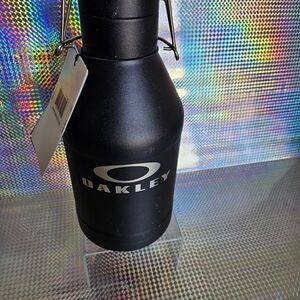 Oakley Matte Black Bottle with Silver Logo